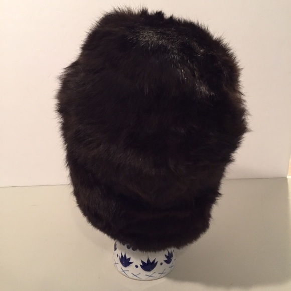 Genuine Rabbit Fur Hat - Picture 8 of 11